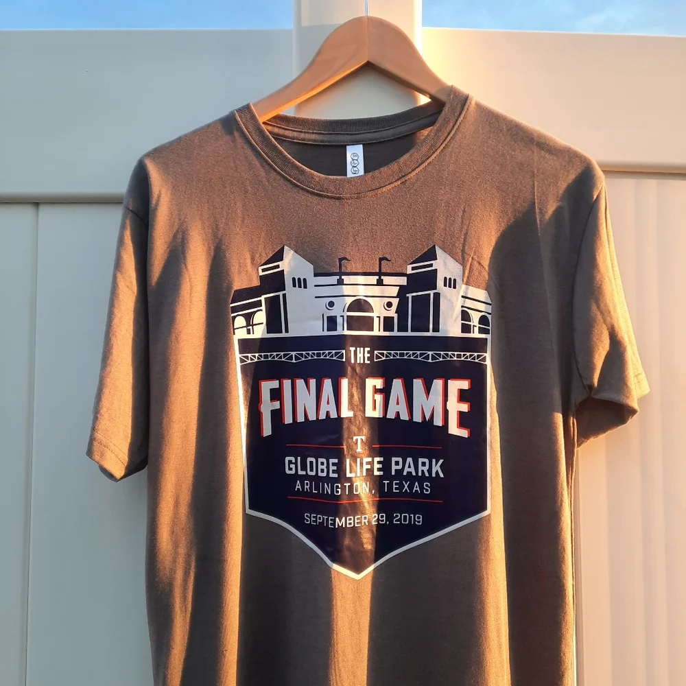 Texas Rangers Globe Life Park Final Game T-Shirt | Size M